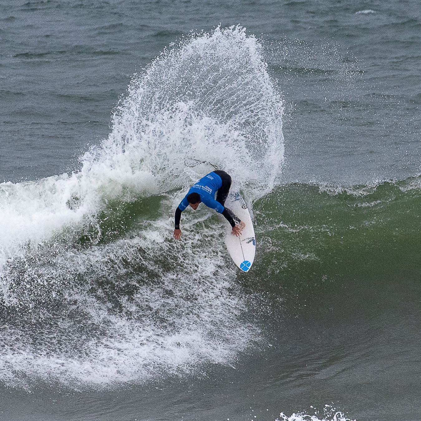 Gaspard Larsonneur surfeur pro Breton