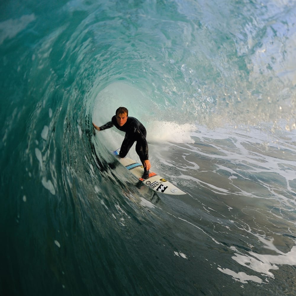 Ian Fontaine surfeur pro Breton